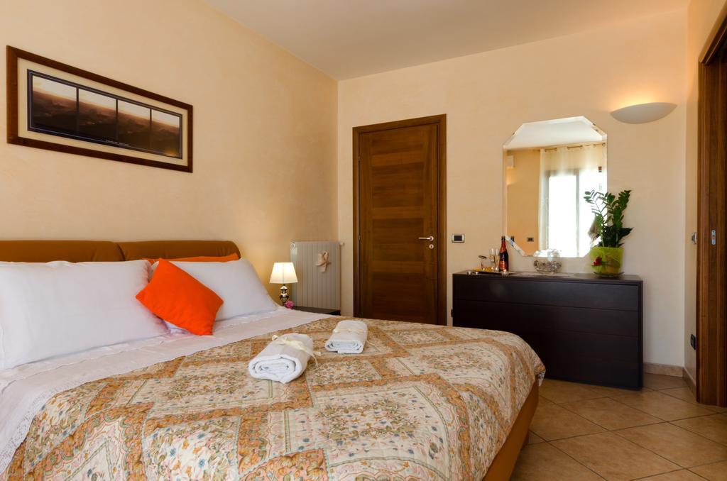 B&B L'Antica Rimessa Lecce Buitenkant foto