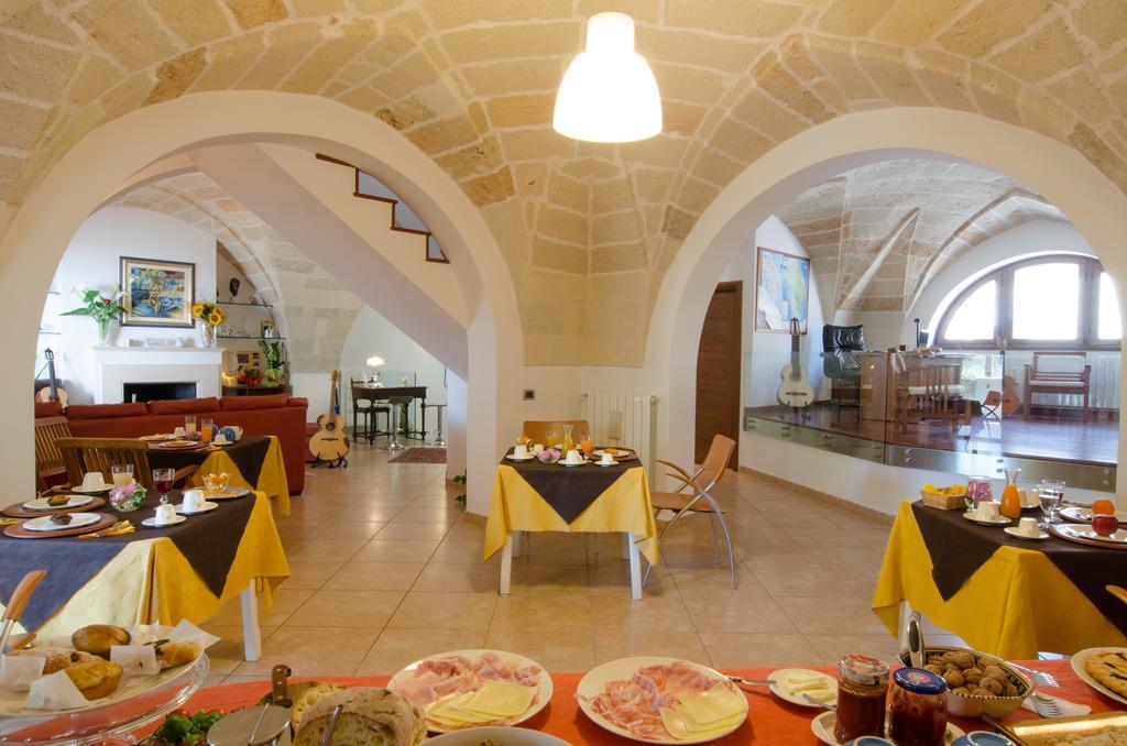 B&B L'Antica Rimessa Lecce Buitenkant foto